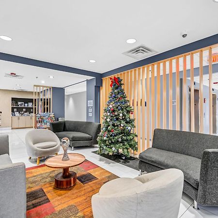 Radisson Hotel Schaumburg Bagian luar foto