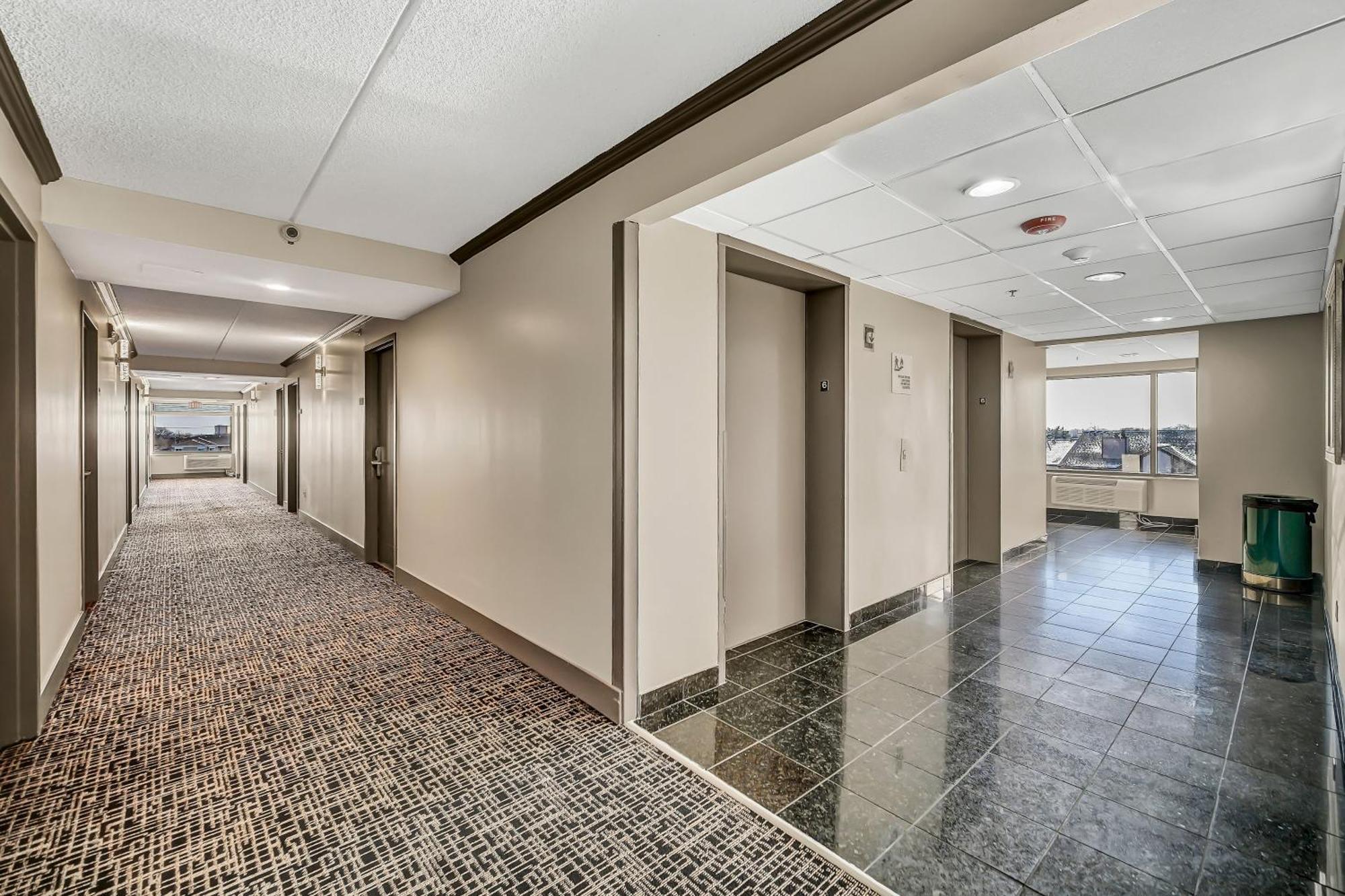 Radisson Hotel Schaumburg Bagian luar foto